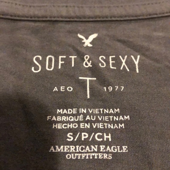 Soft and sexy A&E tee - Picture 3 of 3